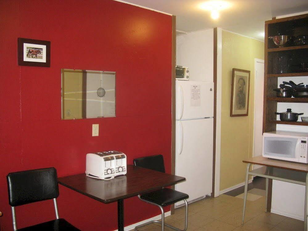 Brackley Beach Hostel Экстерьер фото