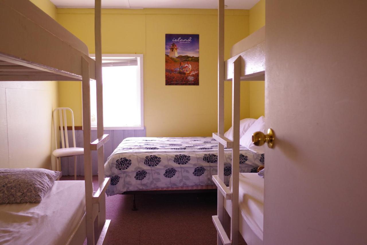 Brackley Beach Hostel Экстерьер фото
